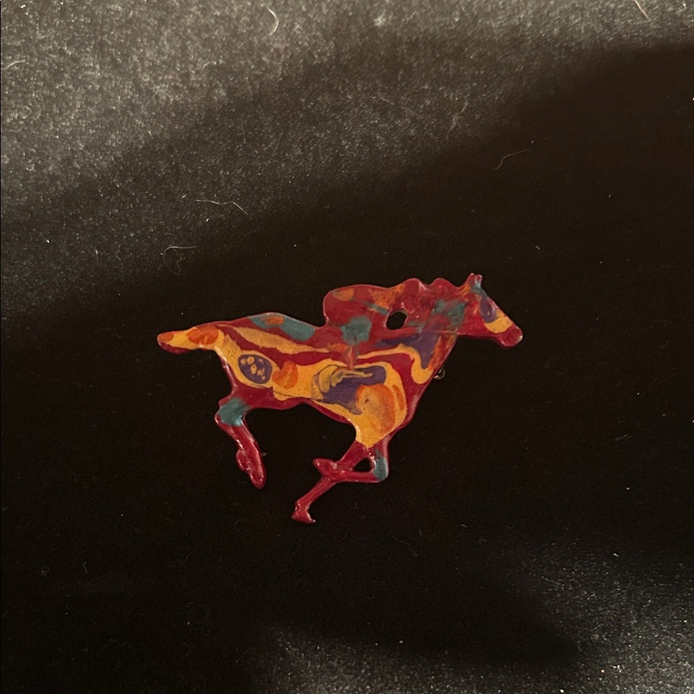 NATIVE AMERICAN hand painted brooch